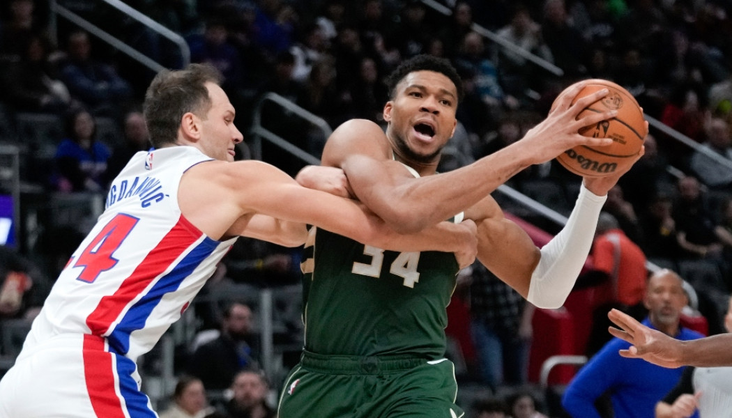 Επικός Giannis με τρομερό triple-double