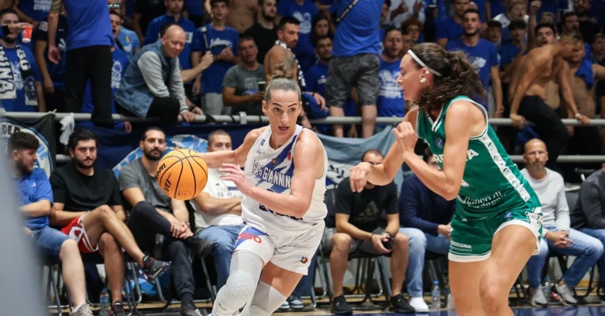 ΠΑΣ Γιάννινα - Ντιναμό Σάσαρι 63-80: Δεν έφτασε η προσπάθεια της Γκίφιθ-Γουάλας και της Σαριγιαννίδου